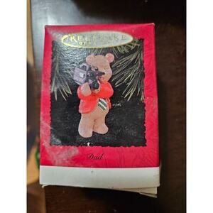 Hallmark Keepsake Christmas Ornament 1996 Dad Bear Video Camera Bob Siedler